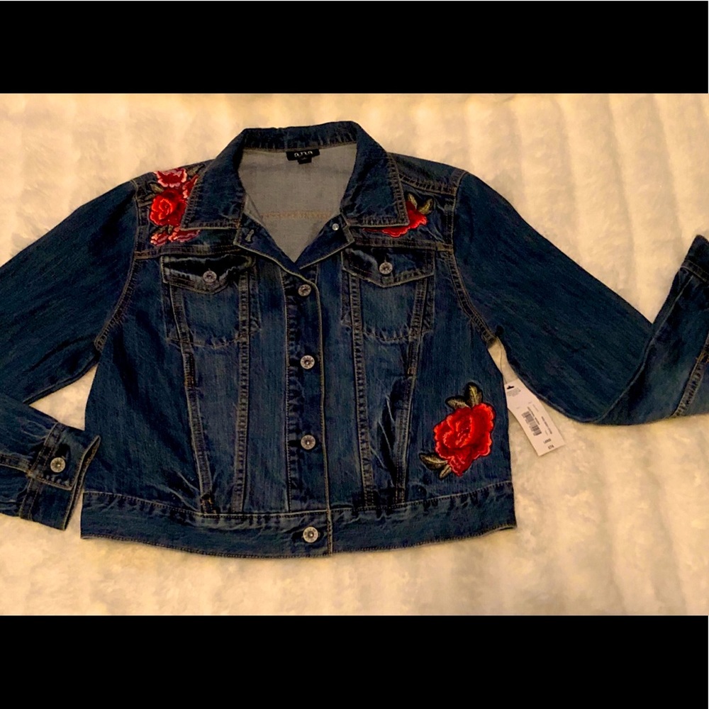 New with Tags Ana Rose embroidered denim jeans jacket Size Large
